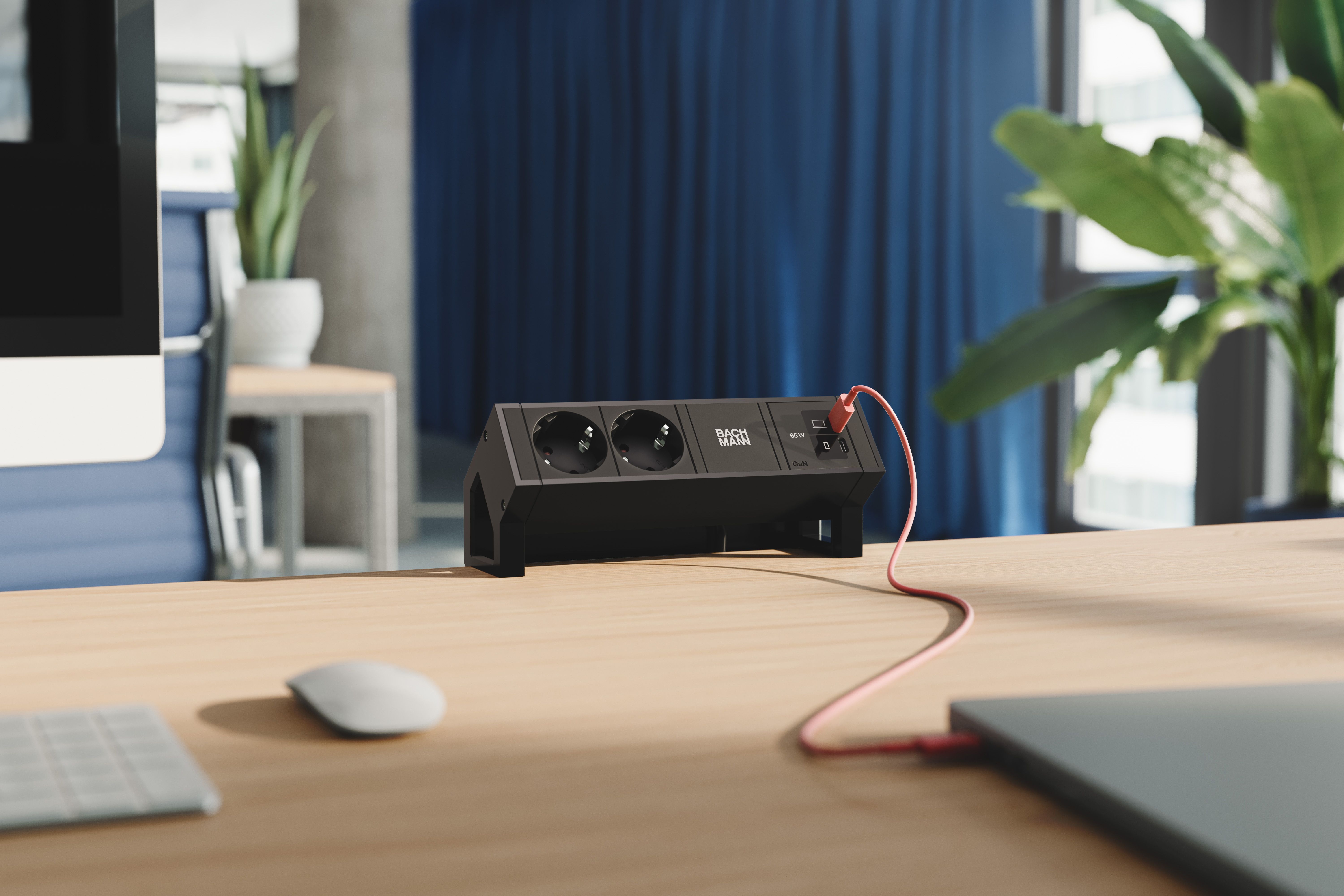 Bachmann BM0022037 Steckdosenleiste DESK2, 2x Schutzkontaktsteckdose, 1x USB C/C 65 W, 0,2 m GST18, inklusive Haltewinkel, schwarz