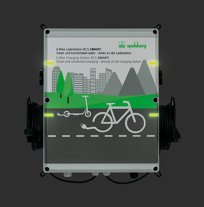 Spelsberg 58112201 E-Bike Ladestation mit 4 Ladepunkten, 2x Schutzkontakt-Steckdose, 1x Shimano, 1x Bosch