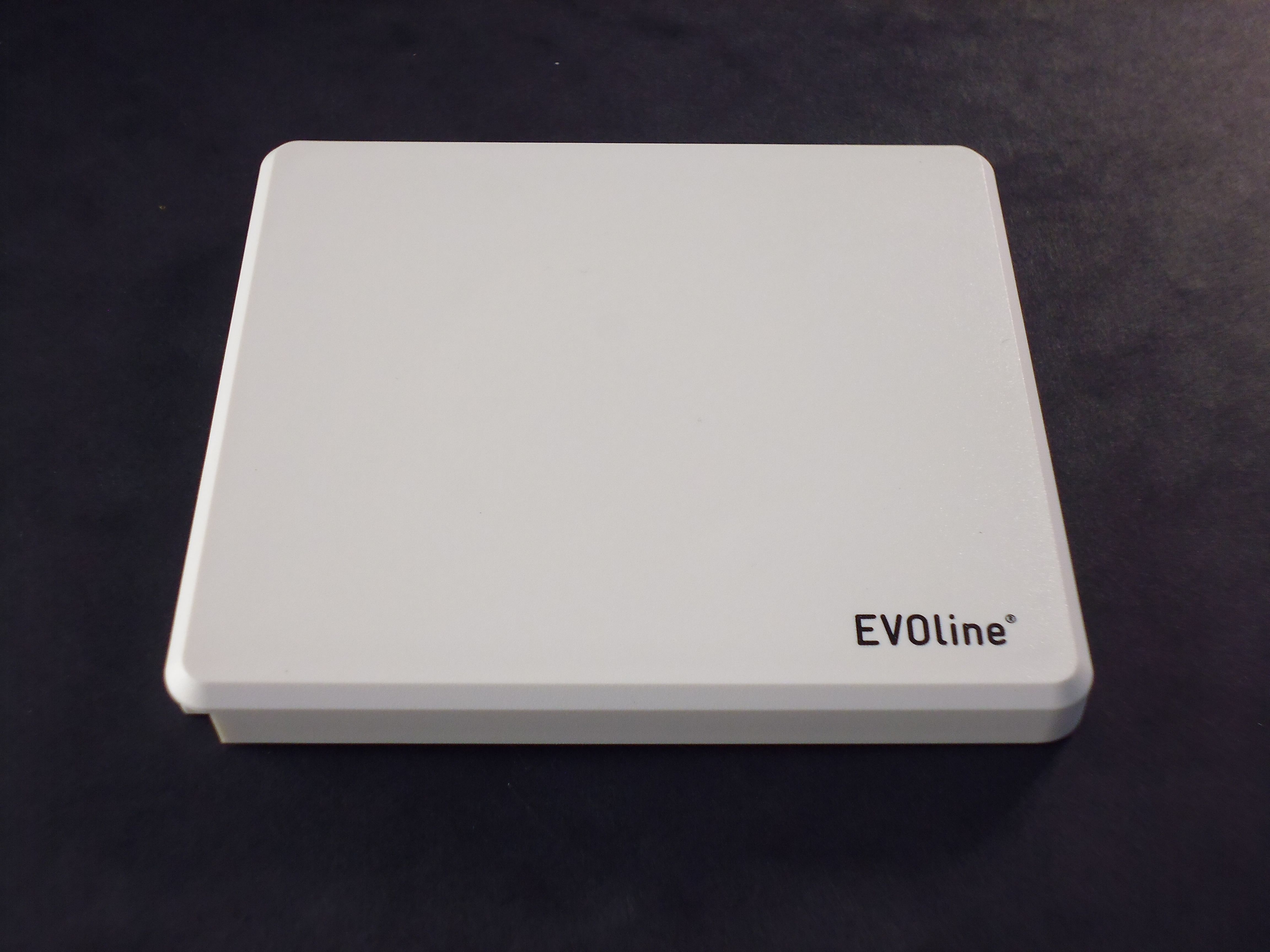 EVOline® 159270002100 Tisch-Einbausteckdose Square80 mit USB-Buchse