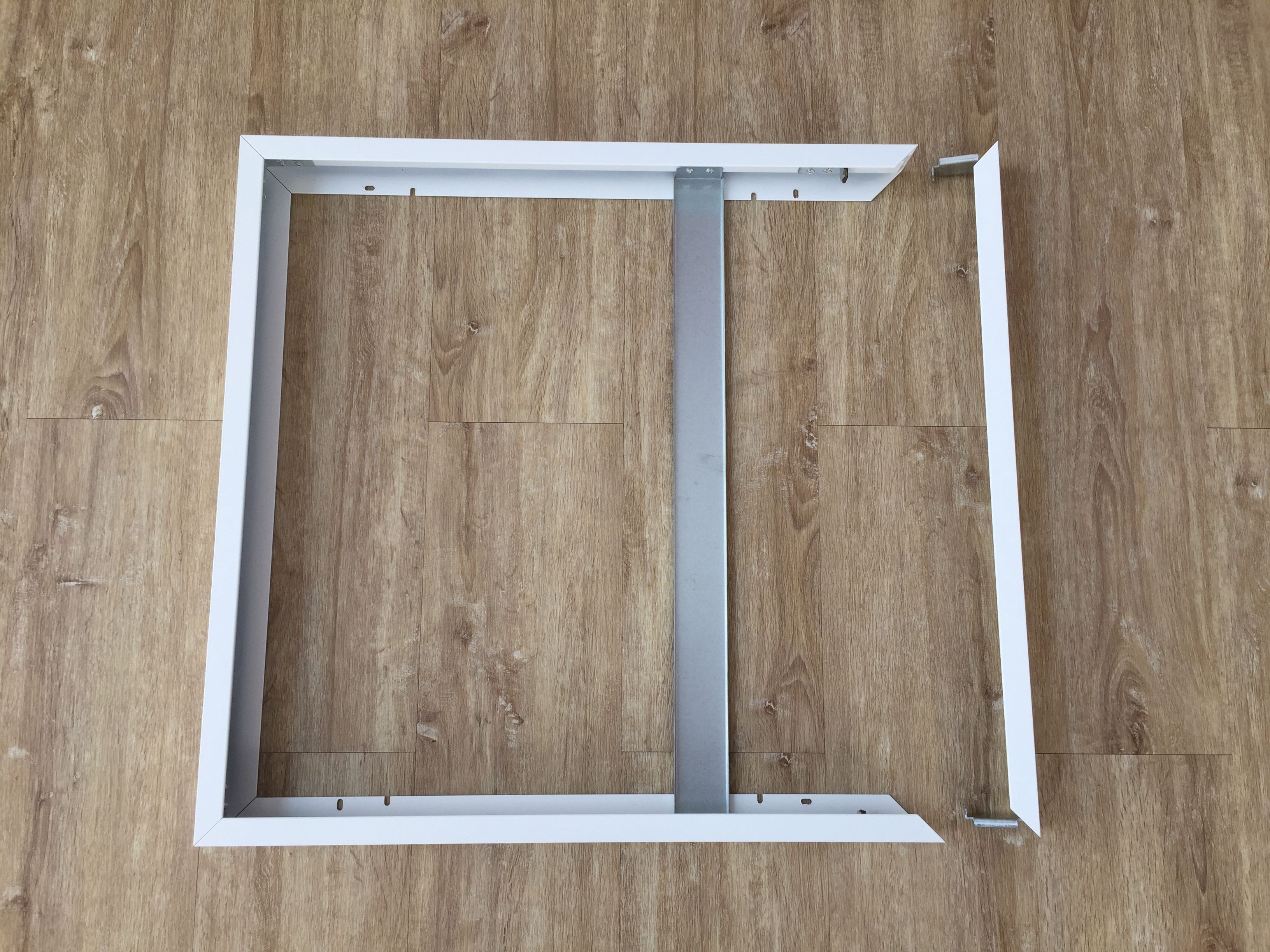 LEDVANCE Surface Mount Kit Aufputz-Montage-Set für Panels 625