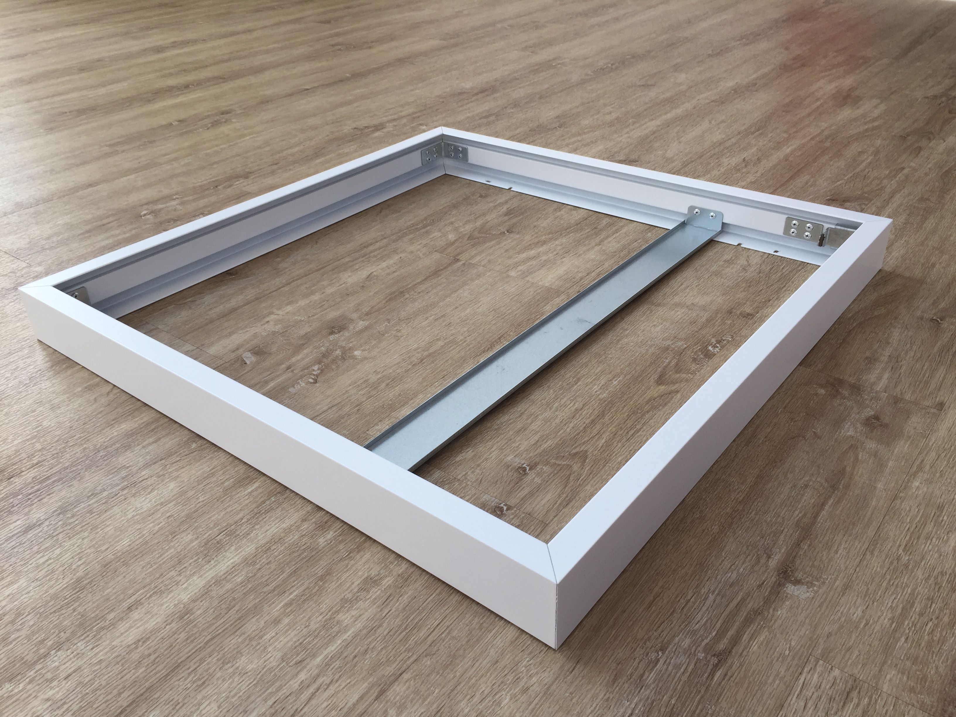 LEDVANCE Surface Mount Kit Aufputz-Montage-Set für Panels 625