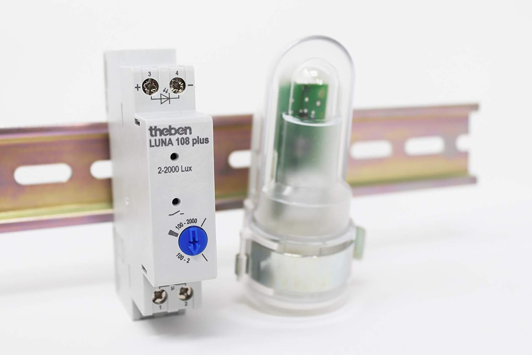 Theben 1080900 LUNA 108 plus EL Dämmerungsschalter für DIN-Schiene, Einbau-Lichtsensor