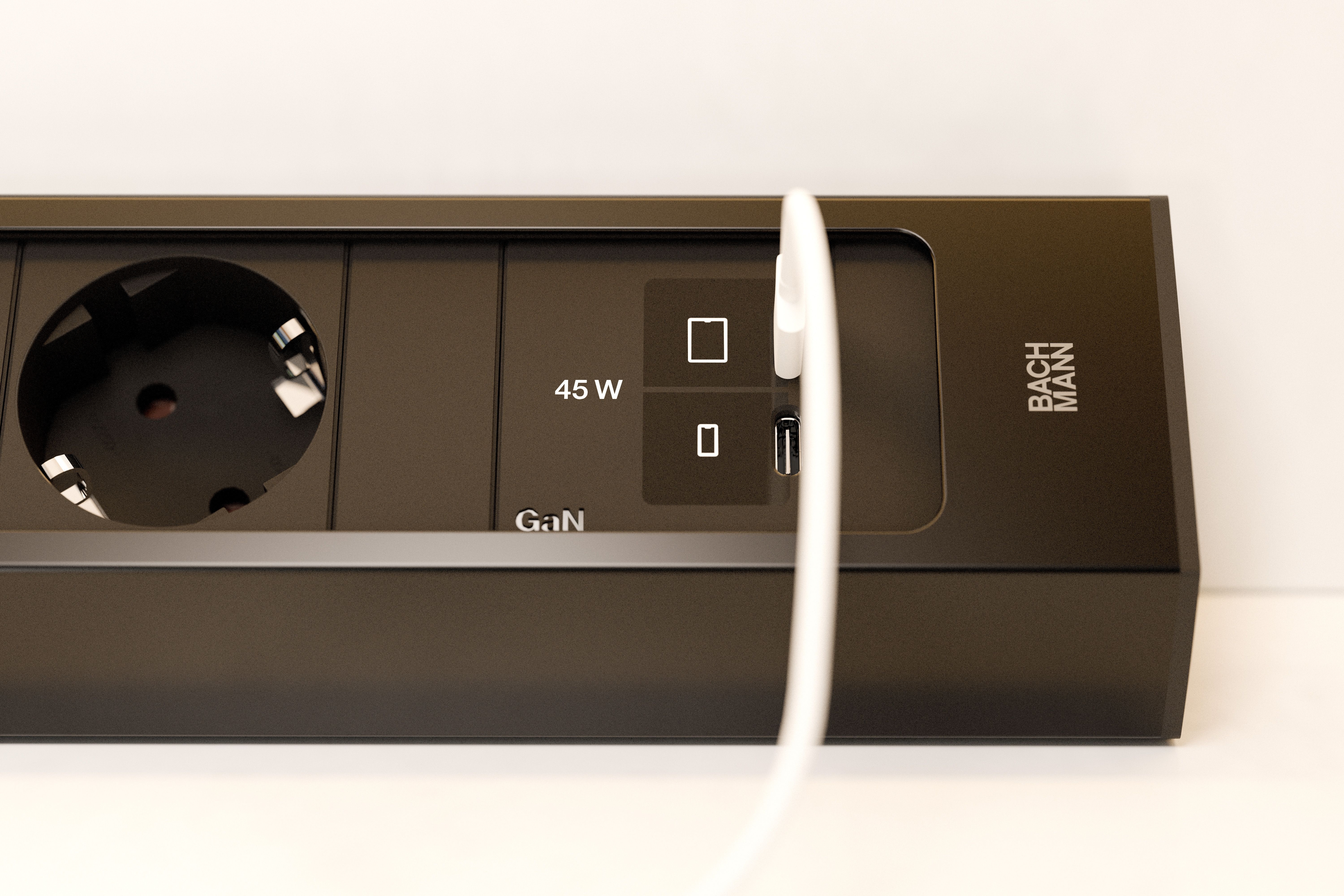 Bachmann BM0023178 Steckdosenleiste CASIA 2 Lang, 3x Schutzkontaktsteckdose, 1x USB C/C 45W, 2,0 m Aderendhülsen und beigelegter Montagestecker, schwarz