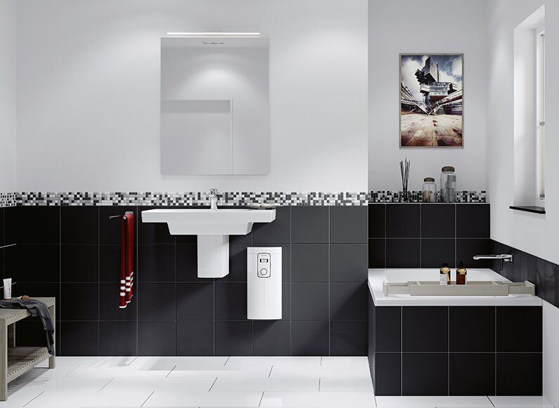 Stiebel Eltron DHB-E 18/21/24 LCD Durchlauferhitzer, 400 V, IP25, weiß