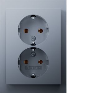 Berker 47747003 Doppelsteckdose Schutzkontakt mit Abdeckplatte, K.5, alu matt