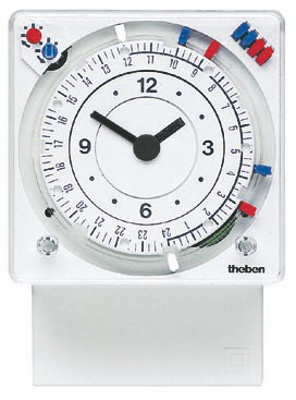 Theben 2890033 SUL 289 g Zeitschaltuhr mit Stecksockel 24 Std./7T. mit Gangreserve, Front 72x72 mm