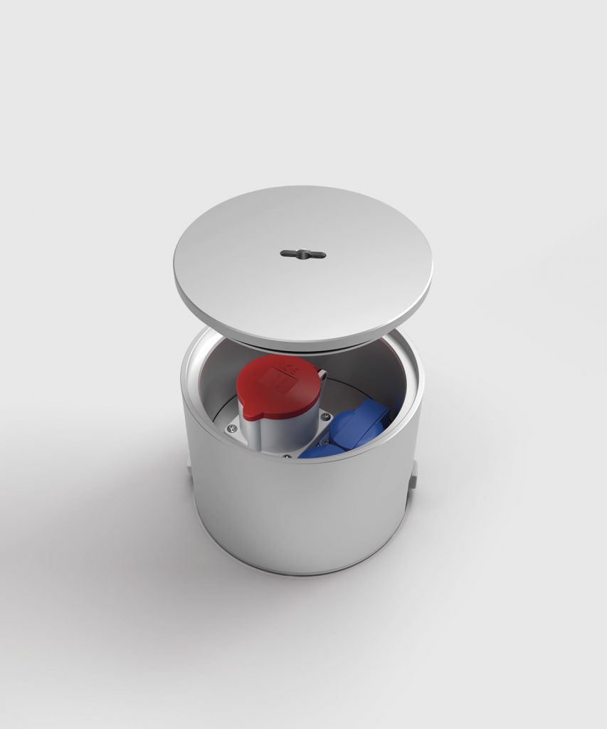 BS 7012A-2-3 CEE-Bodentank, 3-fach, rund, verschließbar, Deckel aus Aluminium, IP67, 1x CEE 5/32A, 2x Schutzkontakt-Steckdose, inkl. Kabelverschraubungen