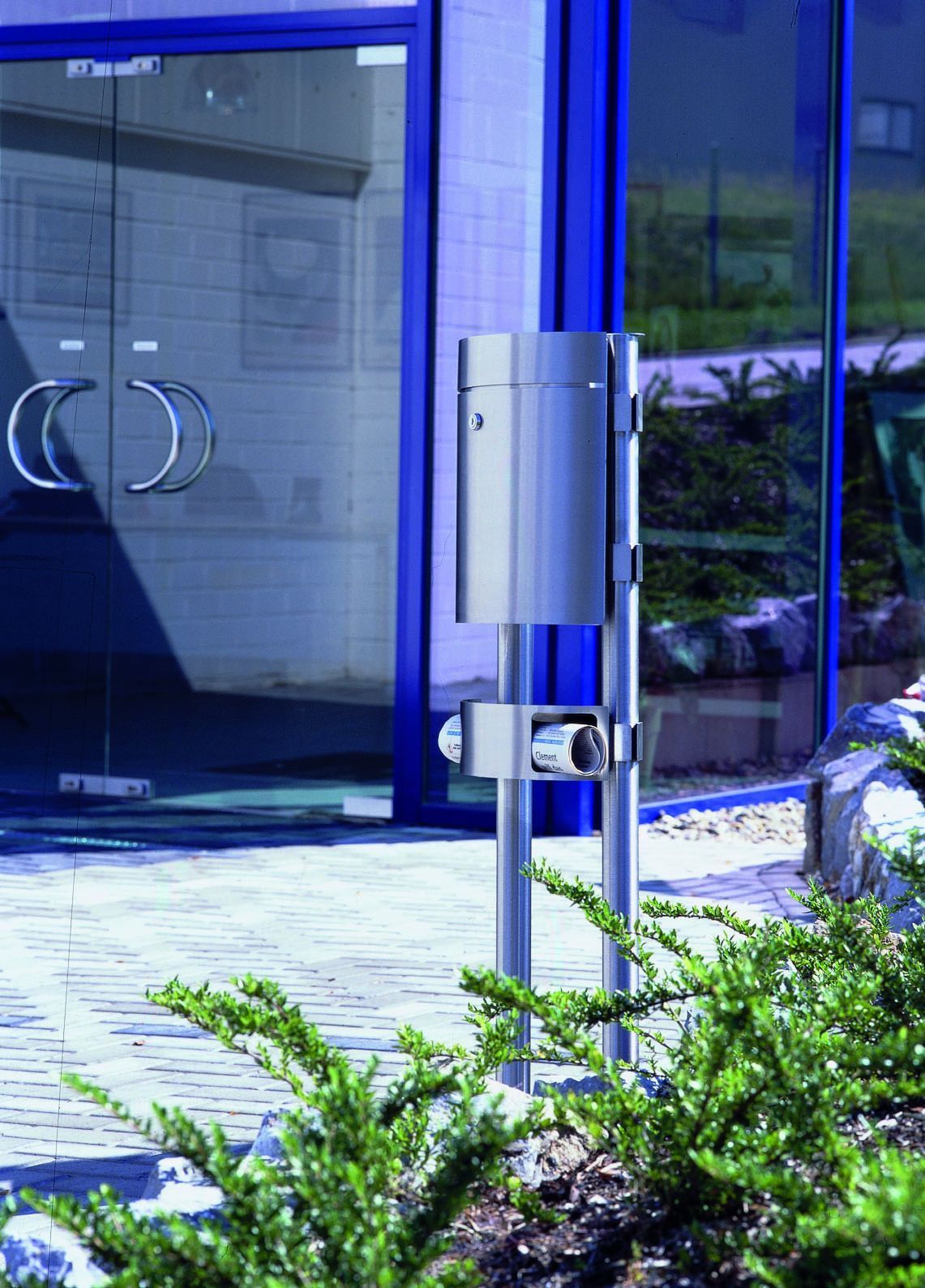 Albert 690765 Standbriefkasten mit Zeitungshalter