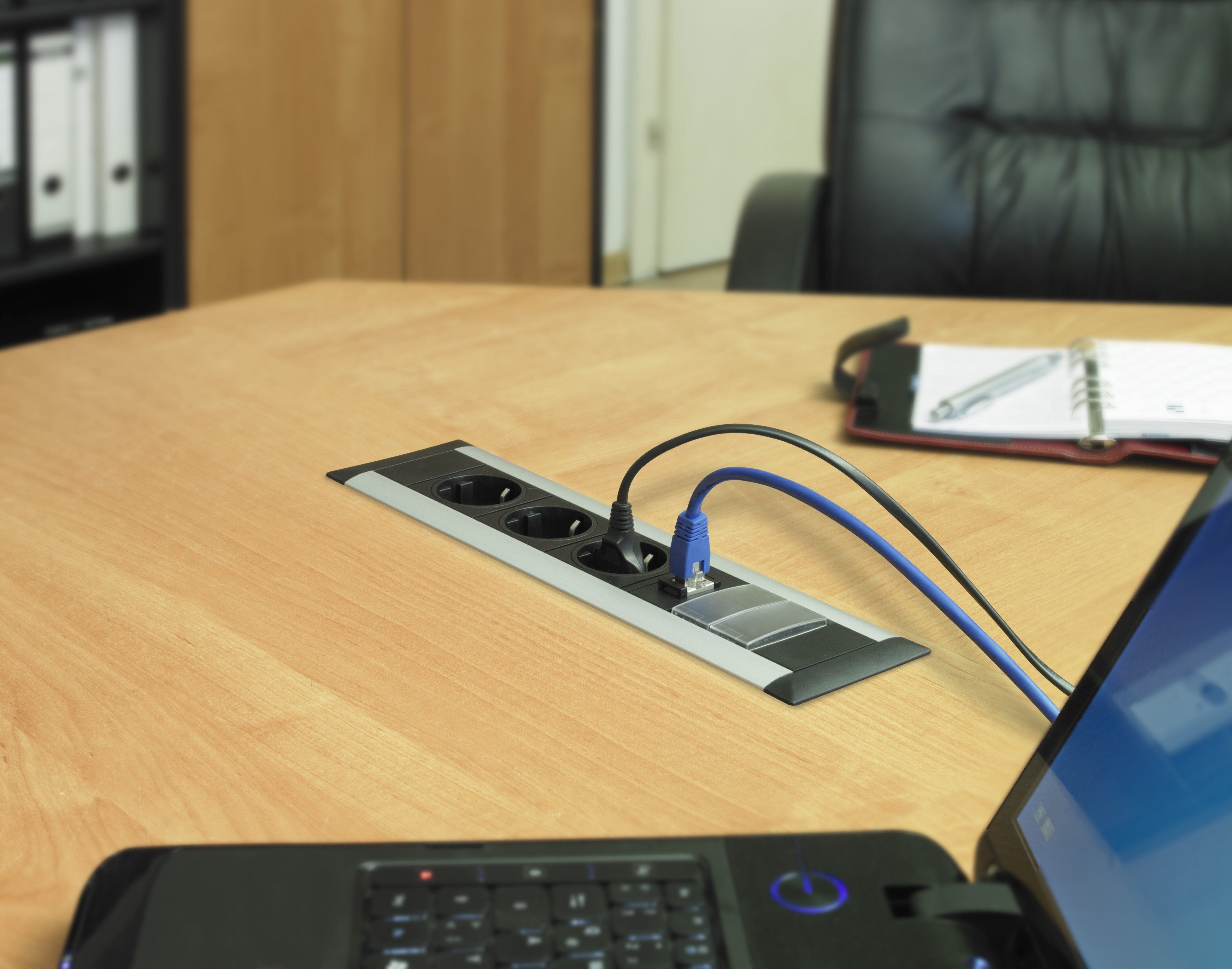 EVOline 159610001200 Frame Dock "Medium" mit 4 Steckdosen