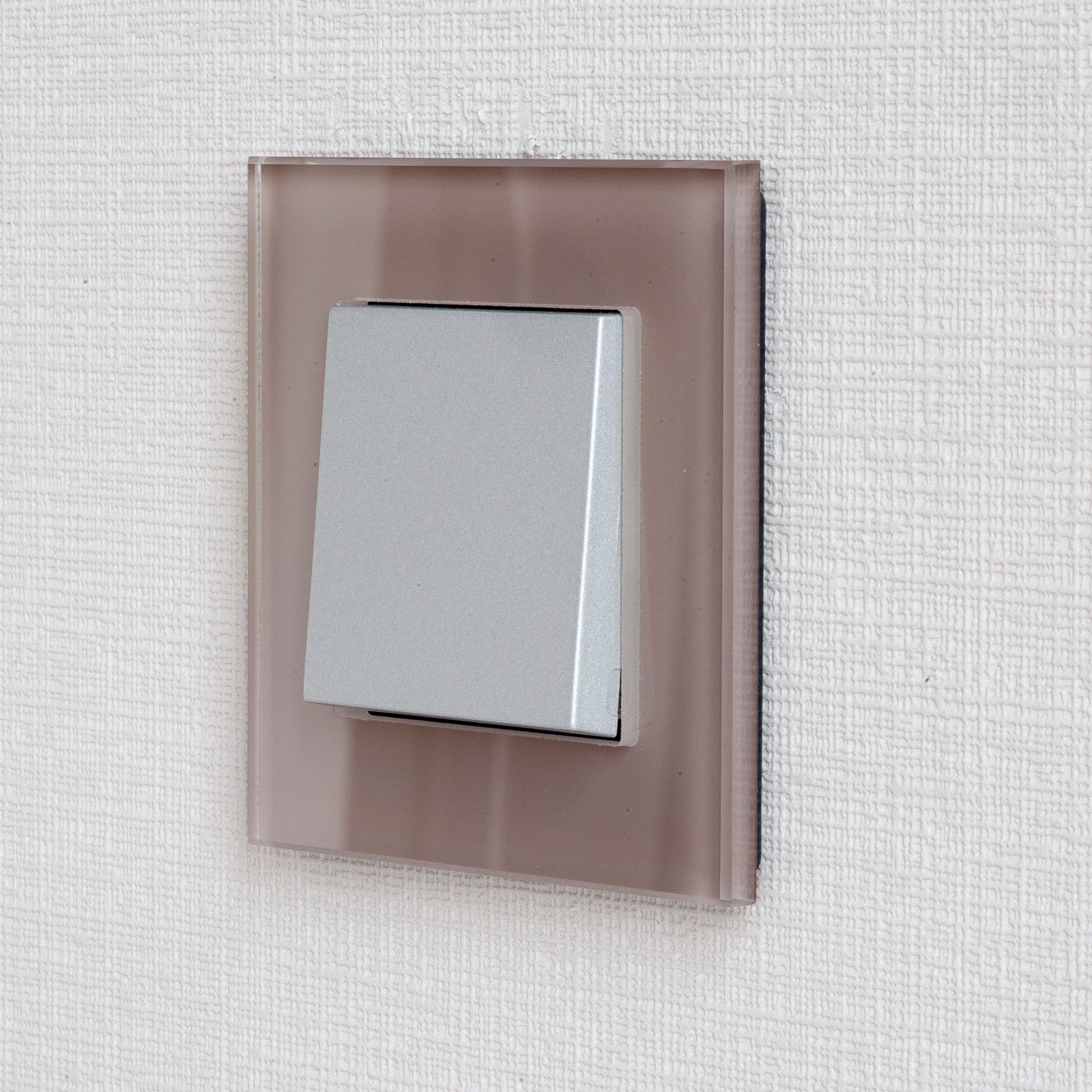 Muster Gira Esprit Glas umbra/alu Muster Gira Esprit Glas umbra/alu
