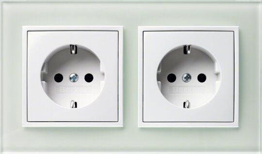 Berker 47231909 Schutzkontakt-Steckdose mit erhöhtem Berührungsschutz, S.1/B.3/B.7, polarweiß matt