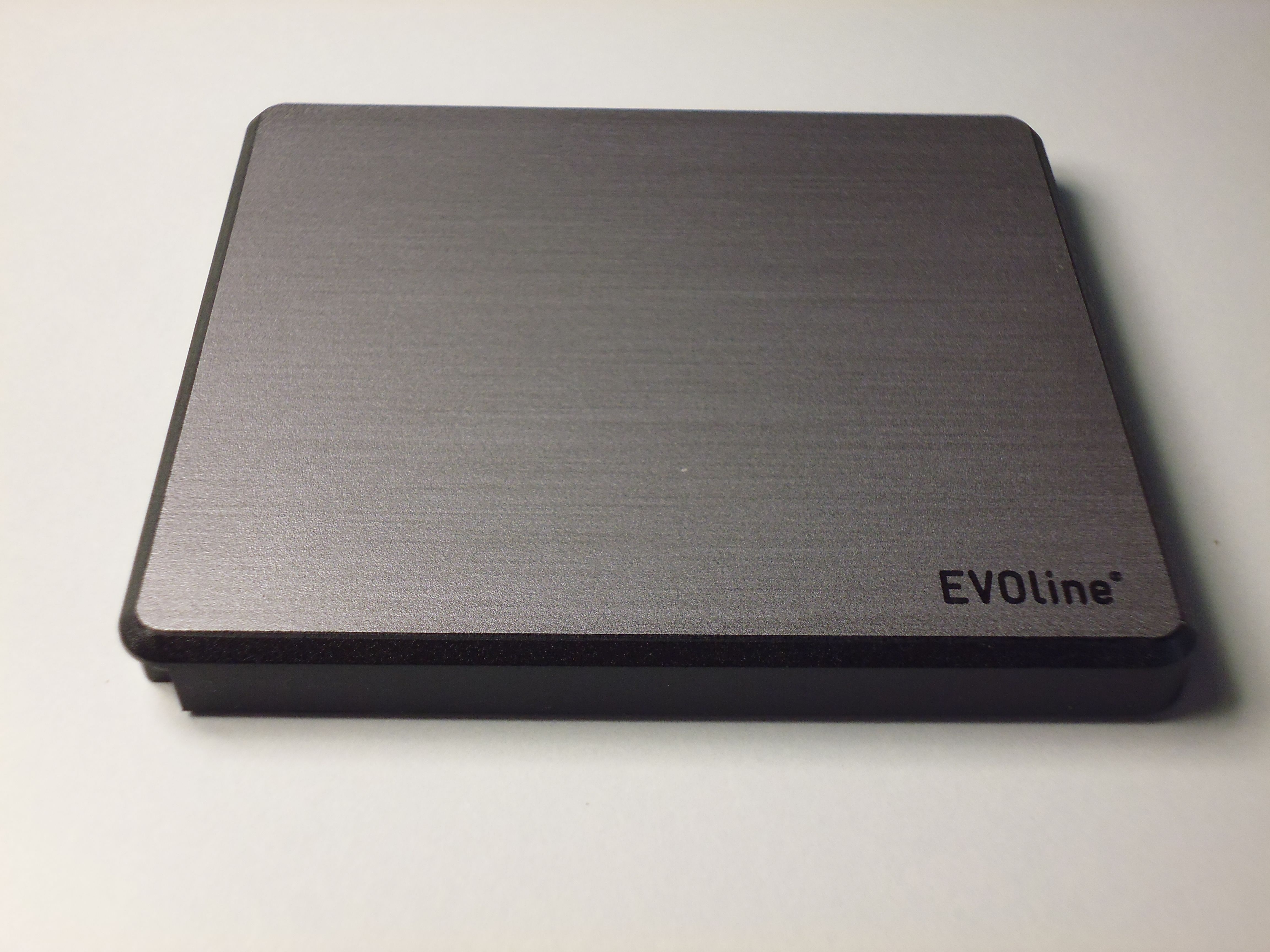 EVOline® 159270003100 Tisch-Einbausteckdose Square80 mit USB +CAT6-Buchse fest