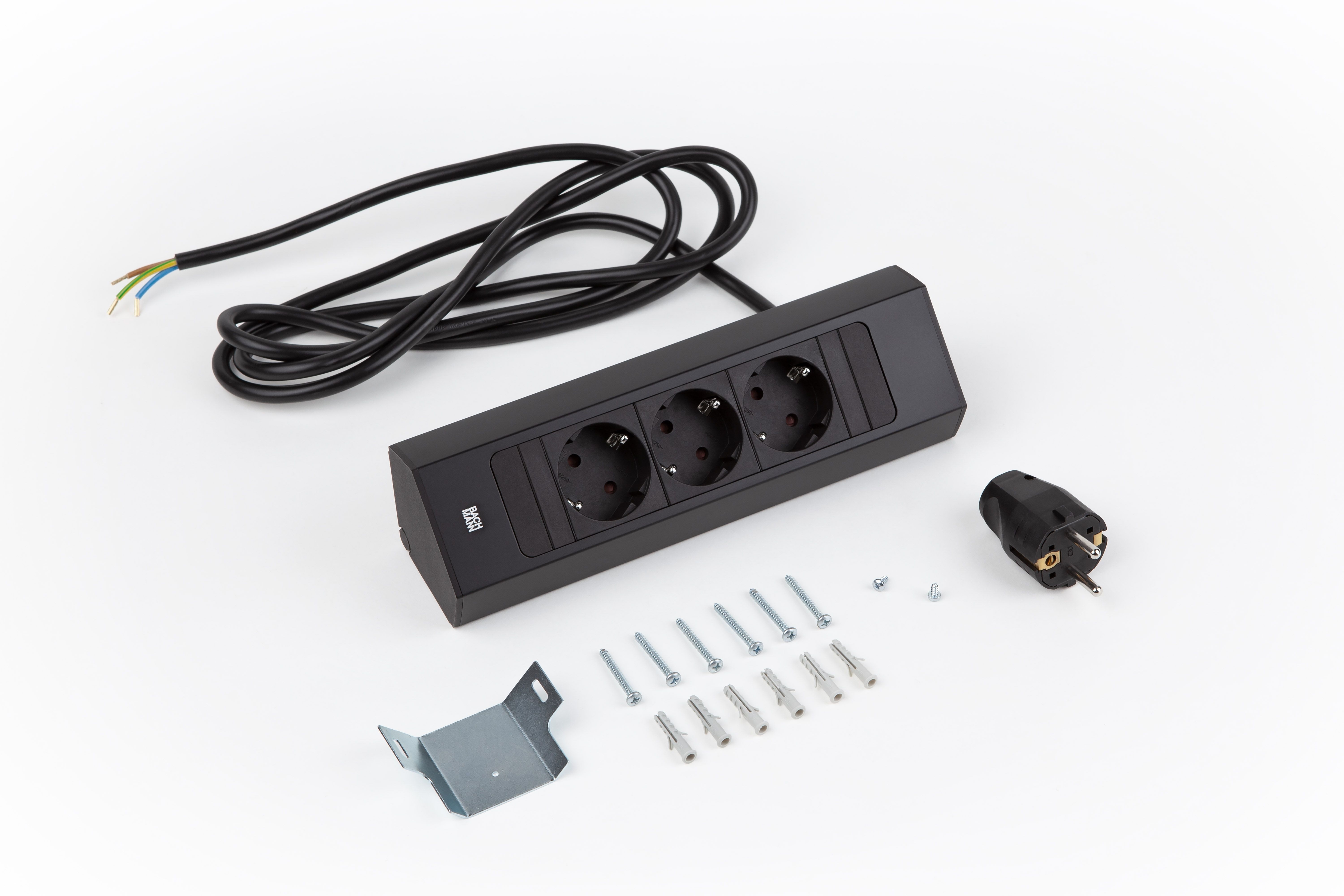 Bachmann 932.100 Steckdosenleiste CASIA 2 Kurz, 3x Schutzkontaktsteckdose, 2,0 m Aderendhülsen und beigelegter Montagestecker, schwarz