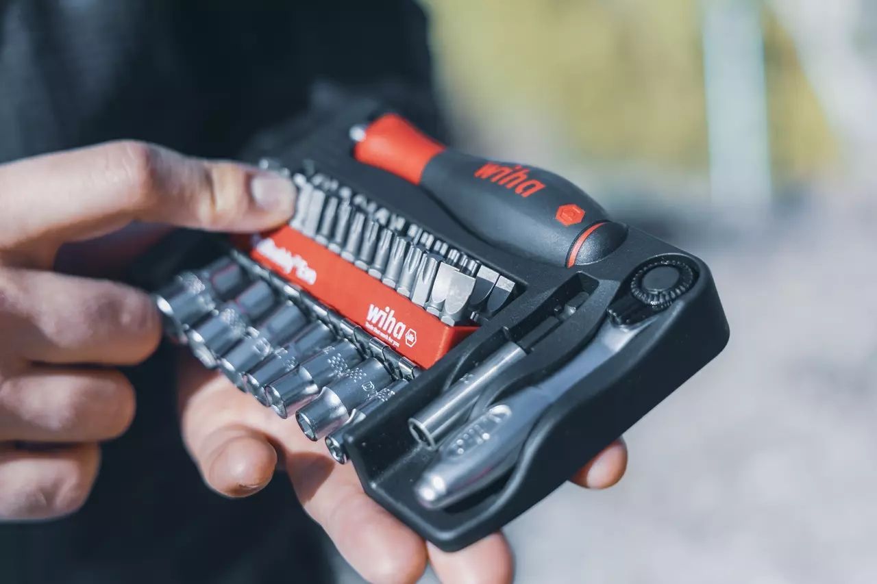 Wiha 46960 ProBuddy Evo 40-tlg. Bit und Steckschlüssel Set 1/4 Zoll für Profi, Heimwerker & Fahrradfahrer